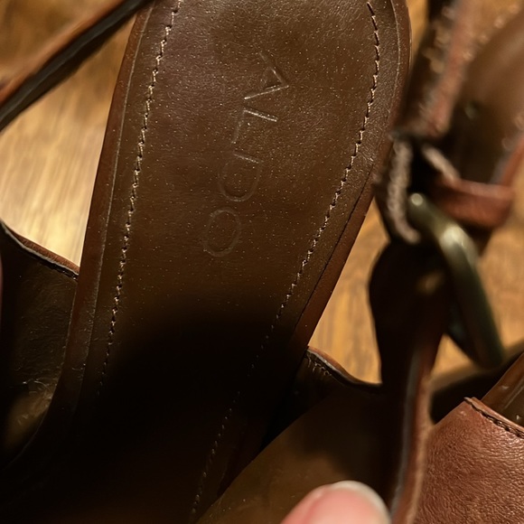 Aldo stocked heel rose, tan color, size 39 - Picture 5 of 13